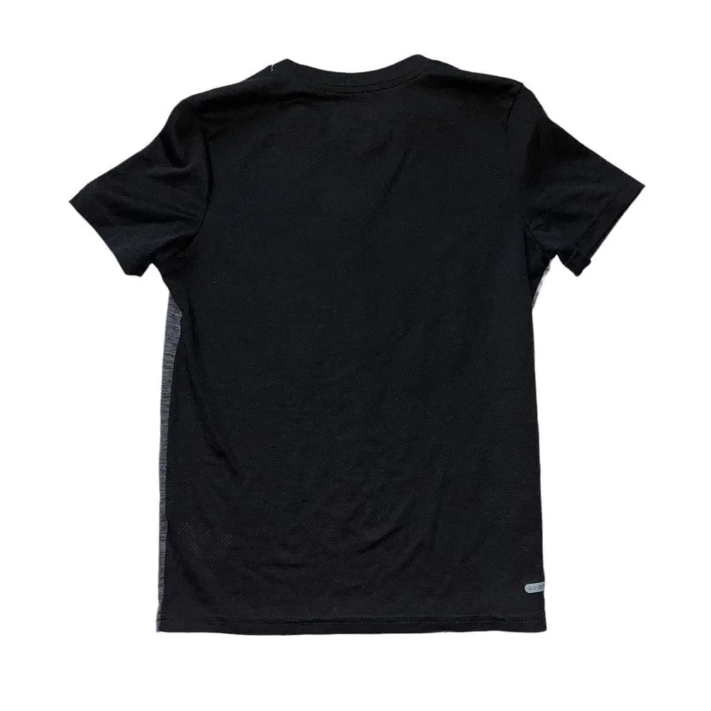 Boys Old Navy Active basketball tee